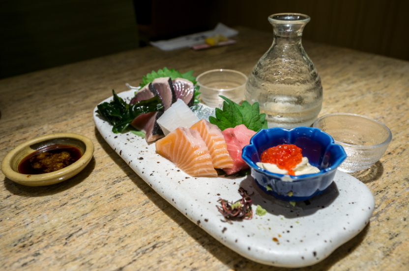 なんでワインやビールじゃなく日本酒なの?