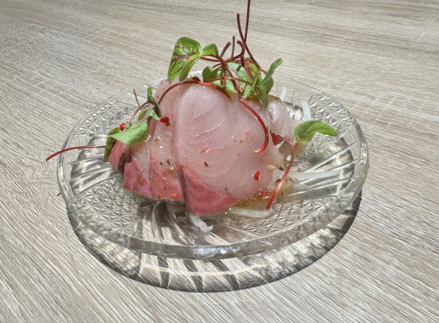 ハマチのカルパッチョ