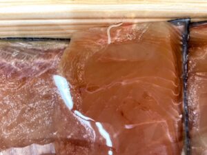 アニサキスとは?症状・予防・治療・見つけ方まで徹底解説