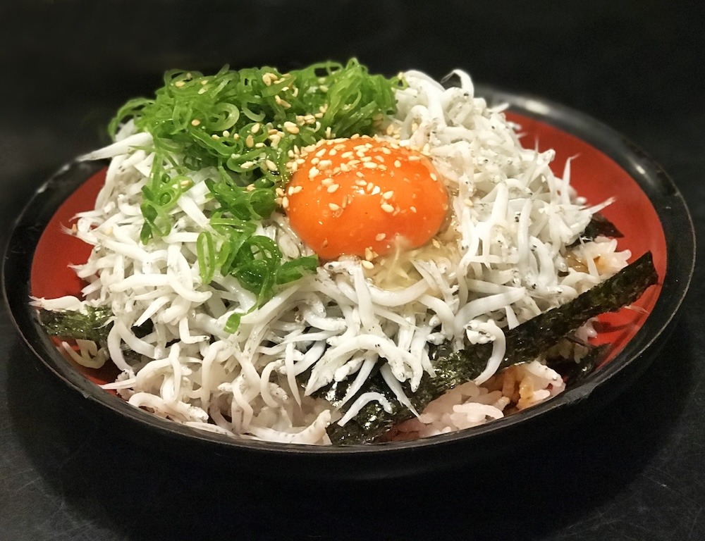 みんな大好き!基本のしらす丼レシピ